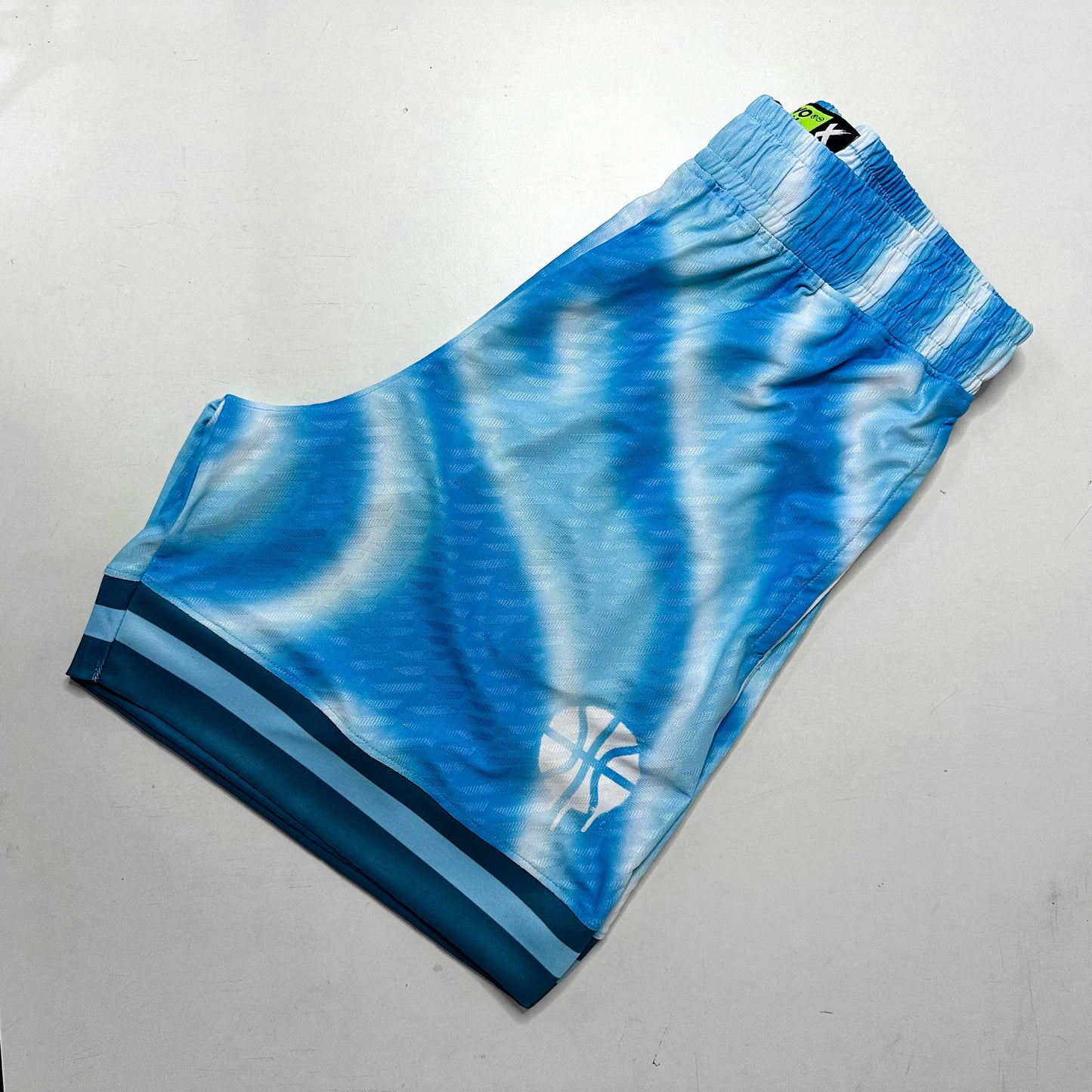 Ocean Flow - Streetwear Basketball Shorts